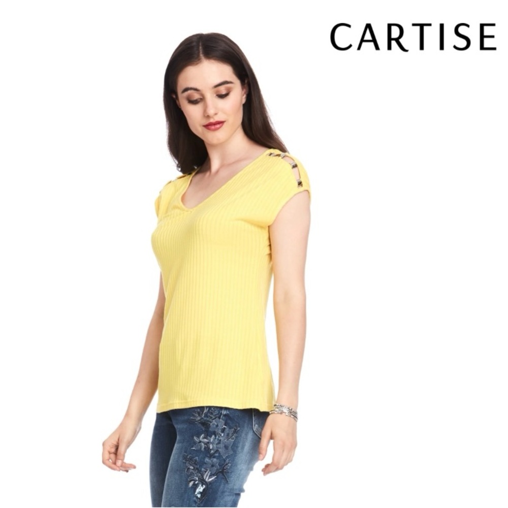 #23 Cartise ribbed top with metal sliders on the shoulders